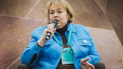 Елла Лібанова: Поки в Україні буде небезпечно, люди не повертатимуться, але тримати з ними зв’язок – ми зобов’язані