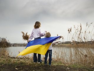 Найбільша демографічна криза: народжуваність в Україні впала до критичного рівня, – CNN