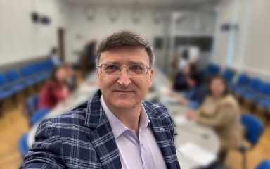 Відбудувати країну без людей неможливо