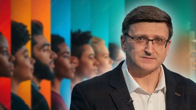 Україні бракує працівників, але суспільство сперечається про мігрантів